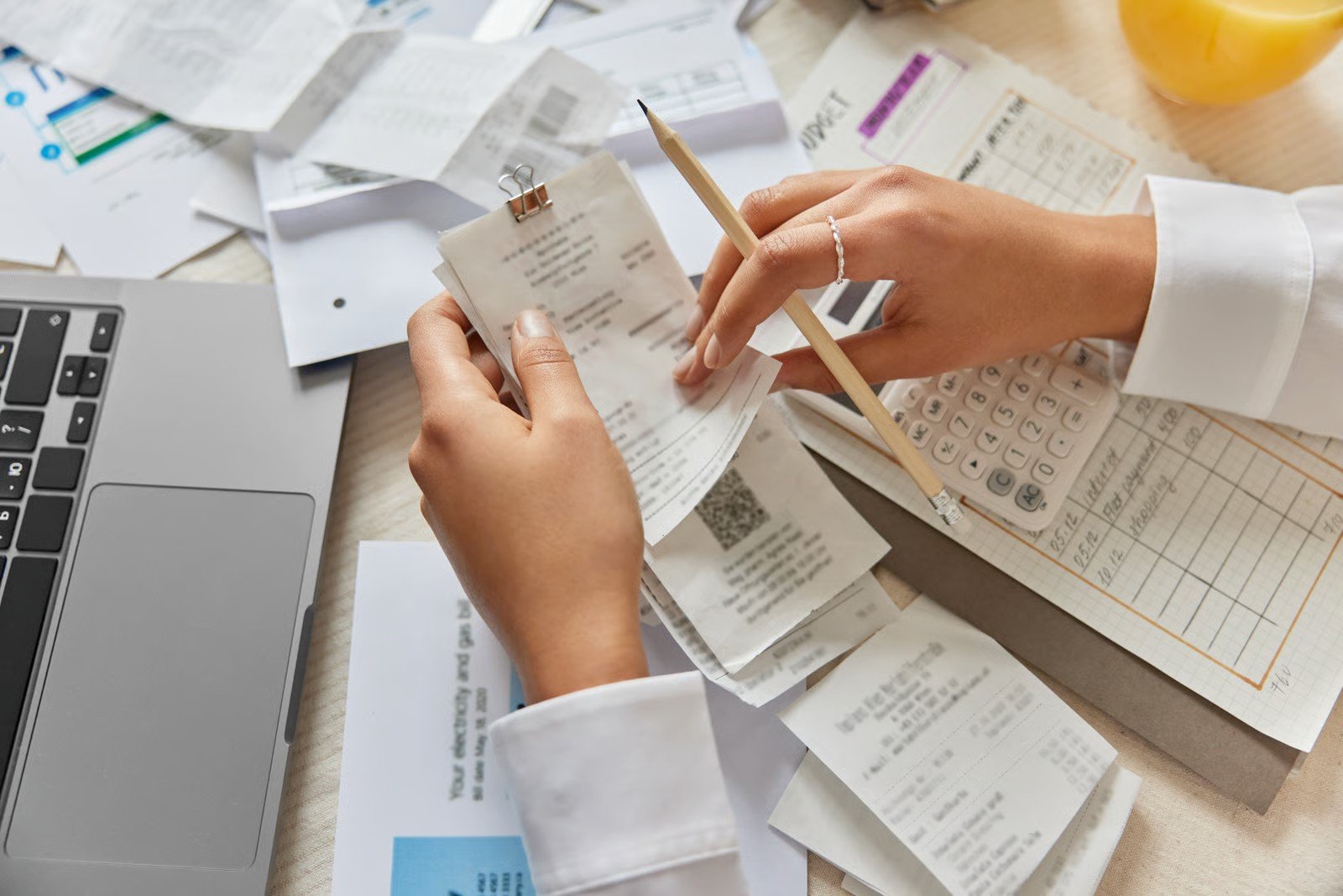 3 Common Challenges In Using Paper Invoices